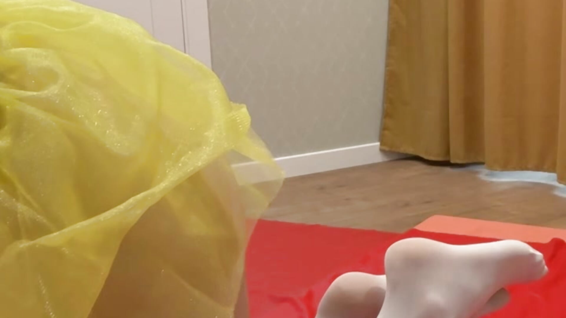 Lustful Snow White squirts – video af MollyStory