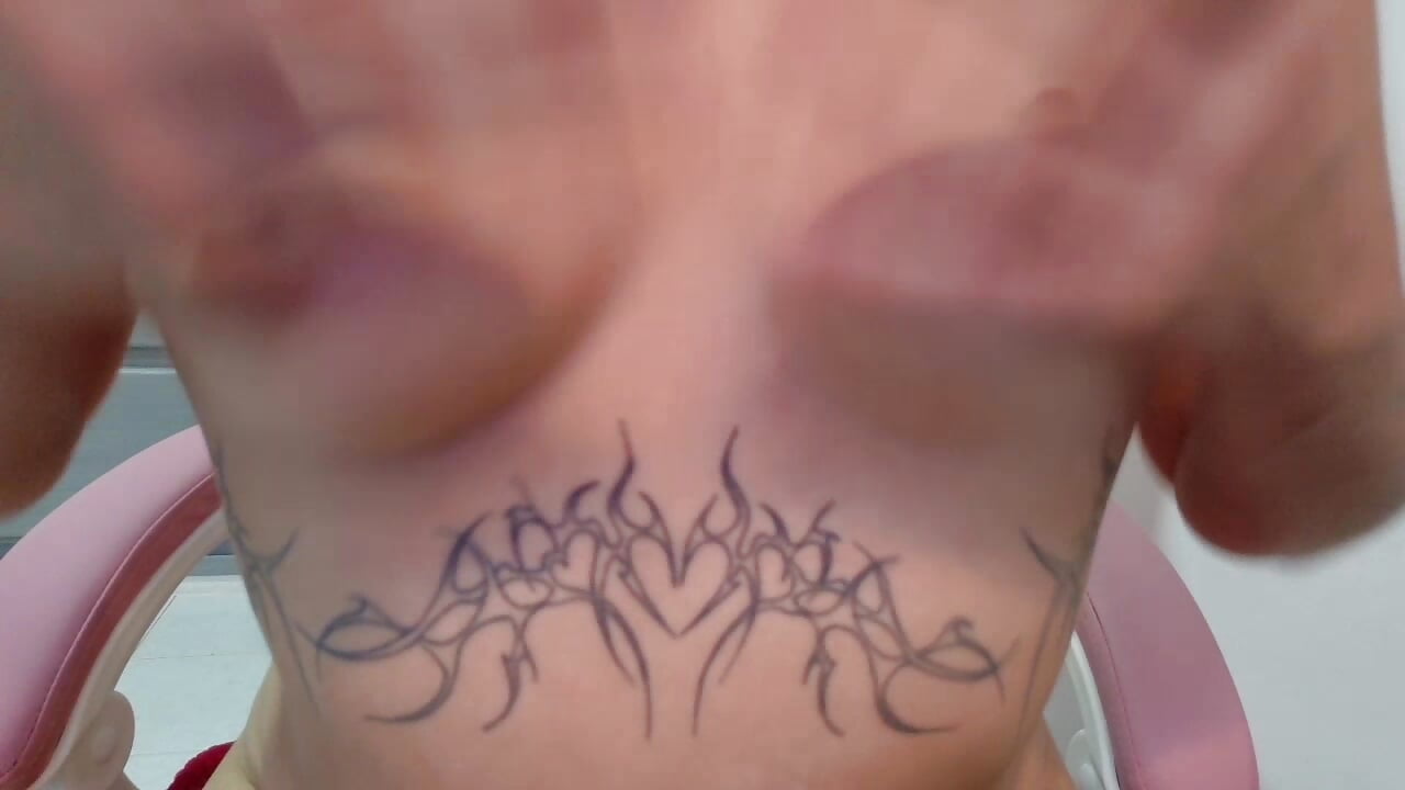 2026-10-15 14-36-40 - vidéo du modèle de showcams MommyMiaWs