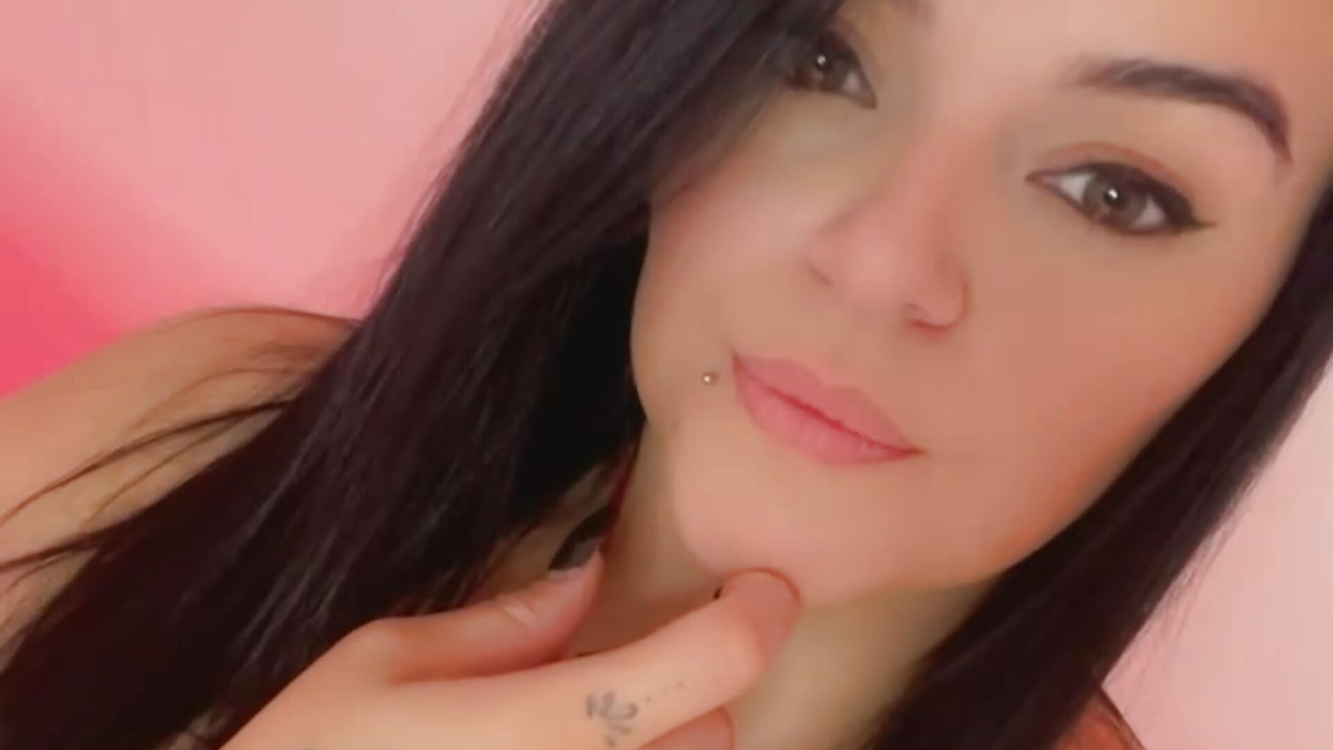 Happy day love and friendship ❤️ - βίντεο μοντέλου anette_cooper