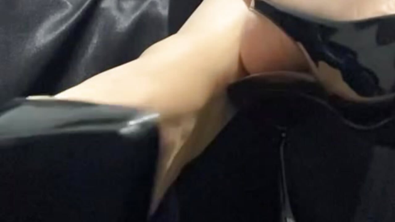 Heels worhsip – video od webkamerové modelky MissKateX