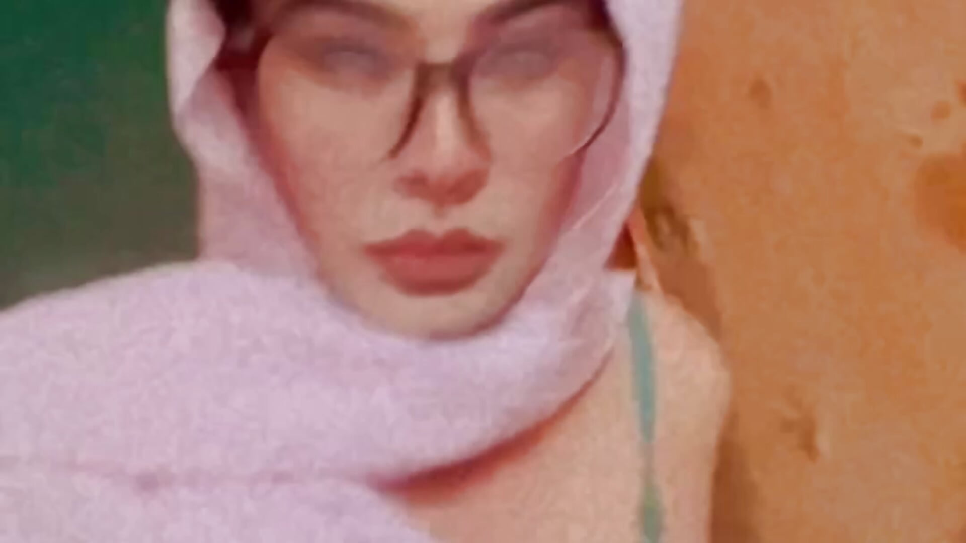 Let's play with the ball, don't think where it is coming from| apple00001 - video by Apple00001@xh cam model