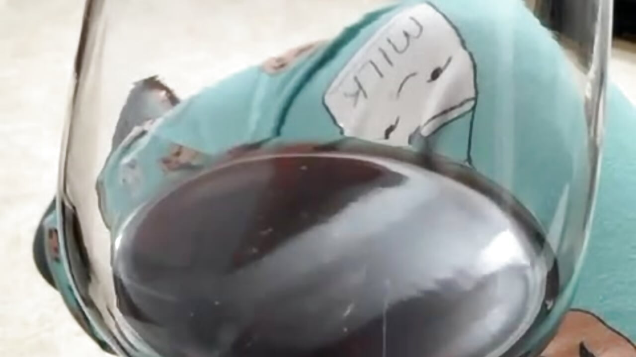 Do you want a glass of wine with me... - video od modelky/modela Gaia_Stone