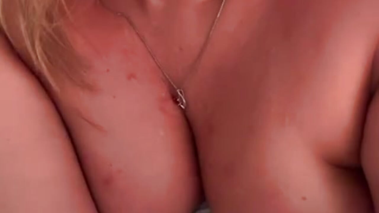 Let me love you - video by Gaia_Stone cam model