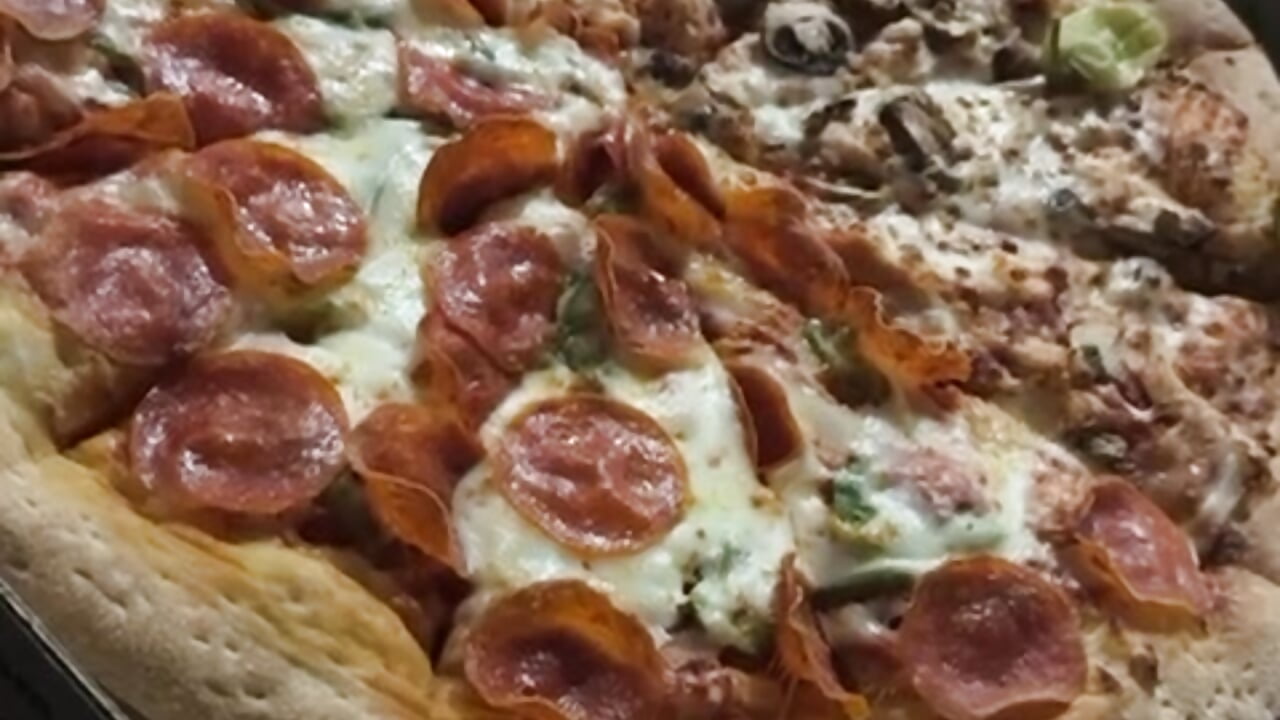 PIZZAA!!! - video od modelky/modela Gaia_Stone