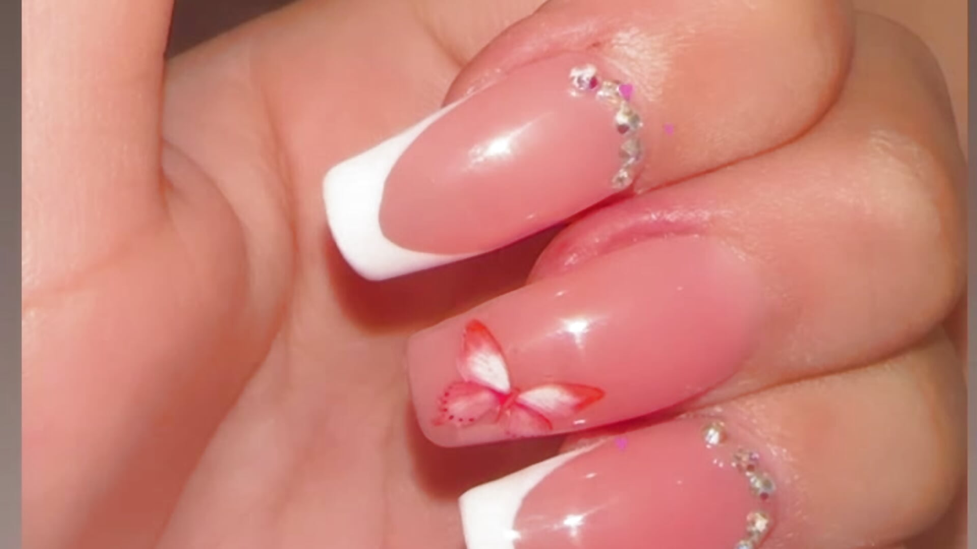 My Nails❤️‍ - video by dannasaenz40 cam model