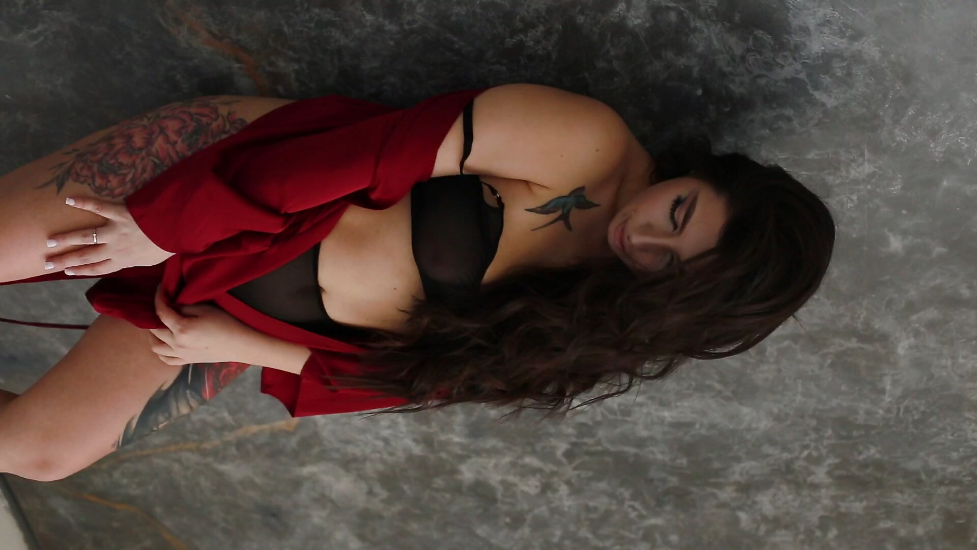 me  ))) - video by gracedorce cam model