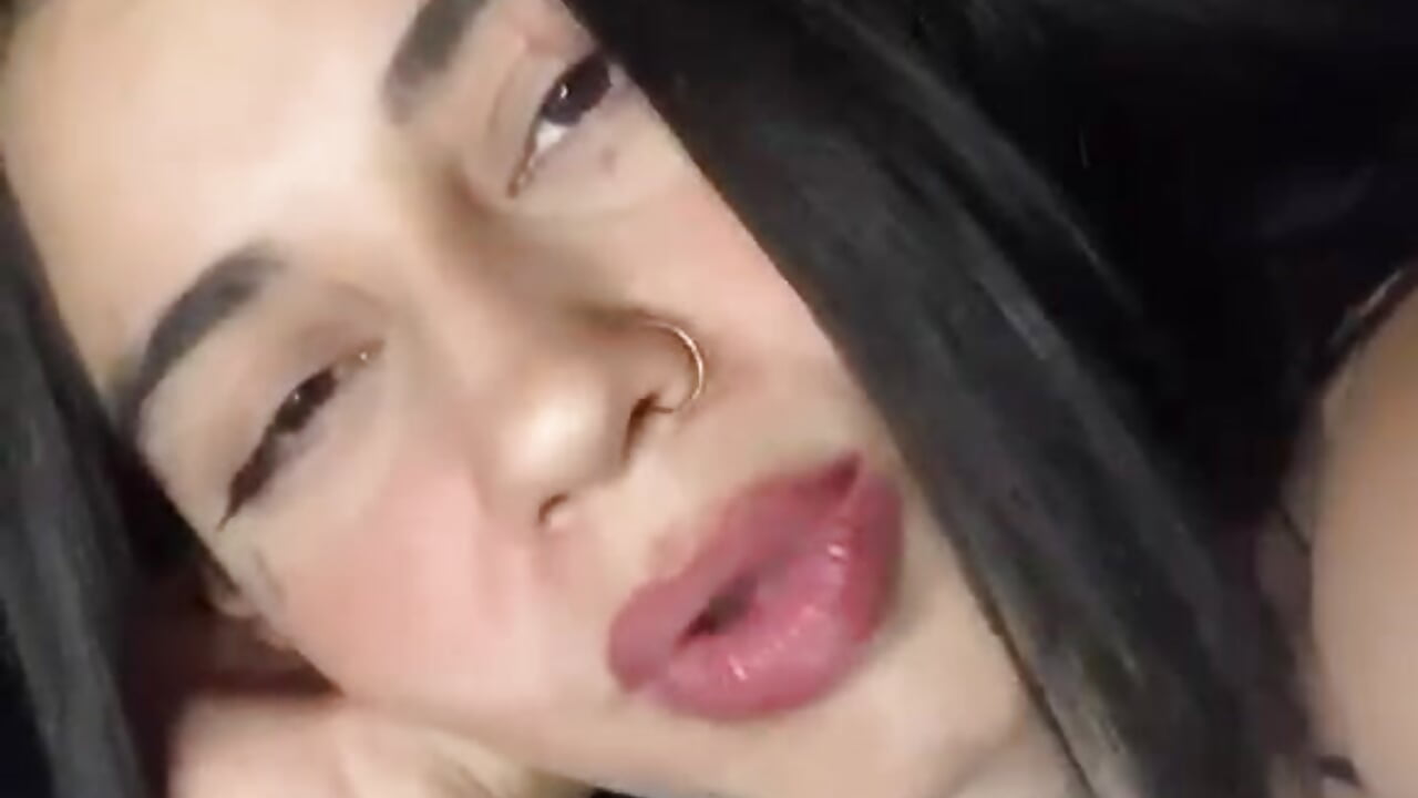 ME🤩－カメラキャストのval_bardotの動画