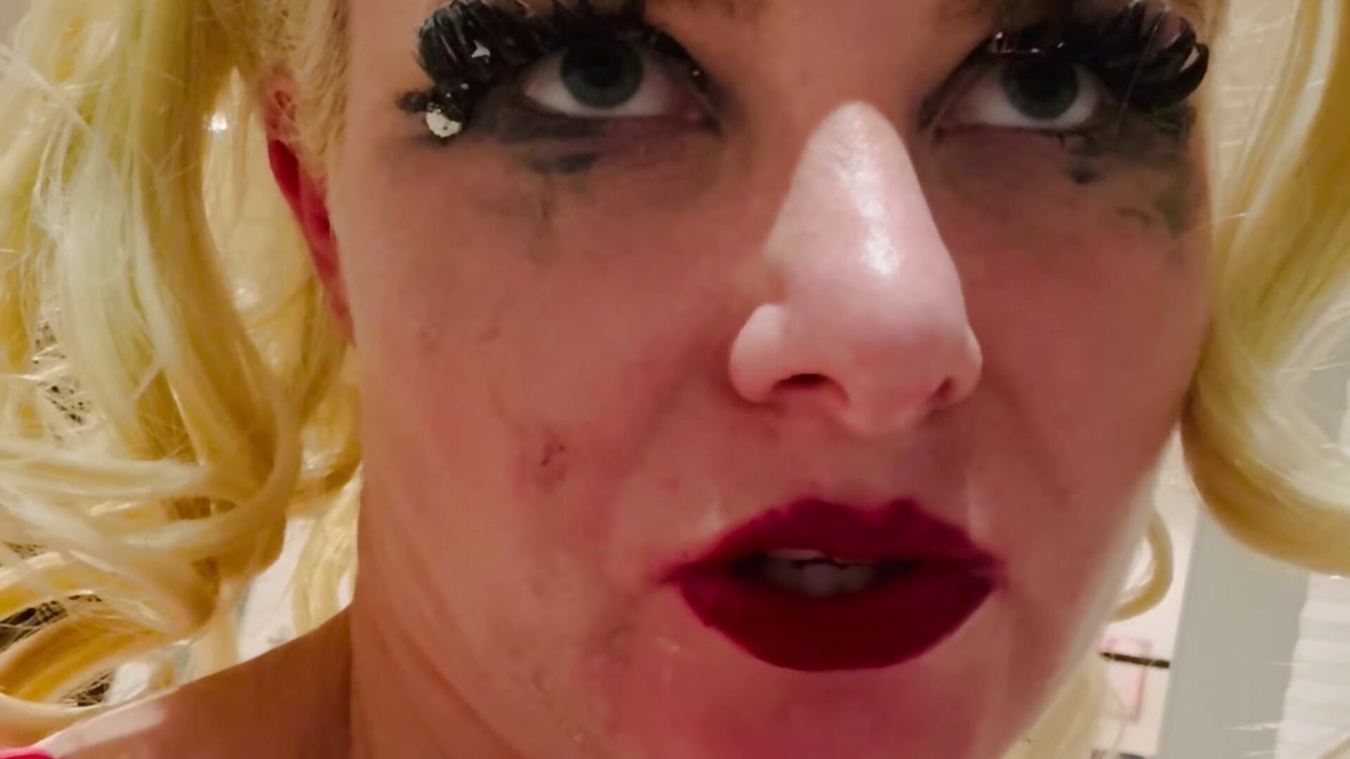 IMG_2330 - video by 55crystal cam model