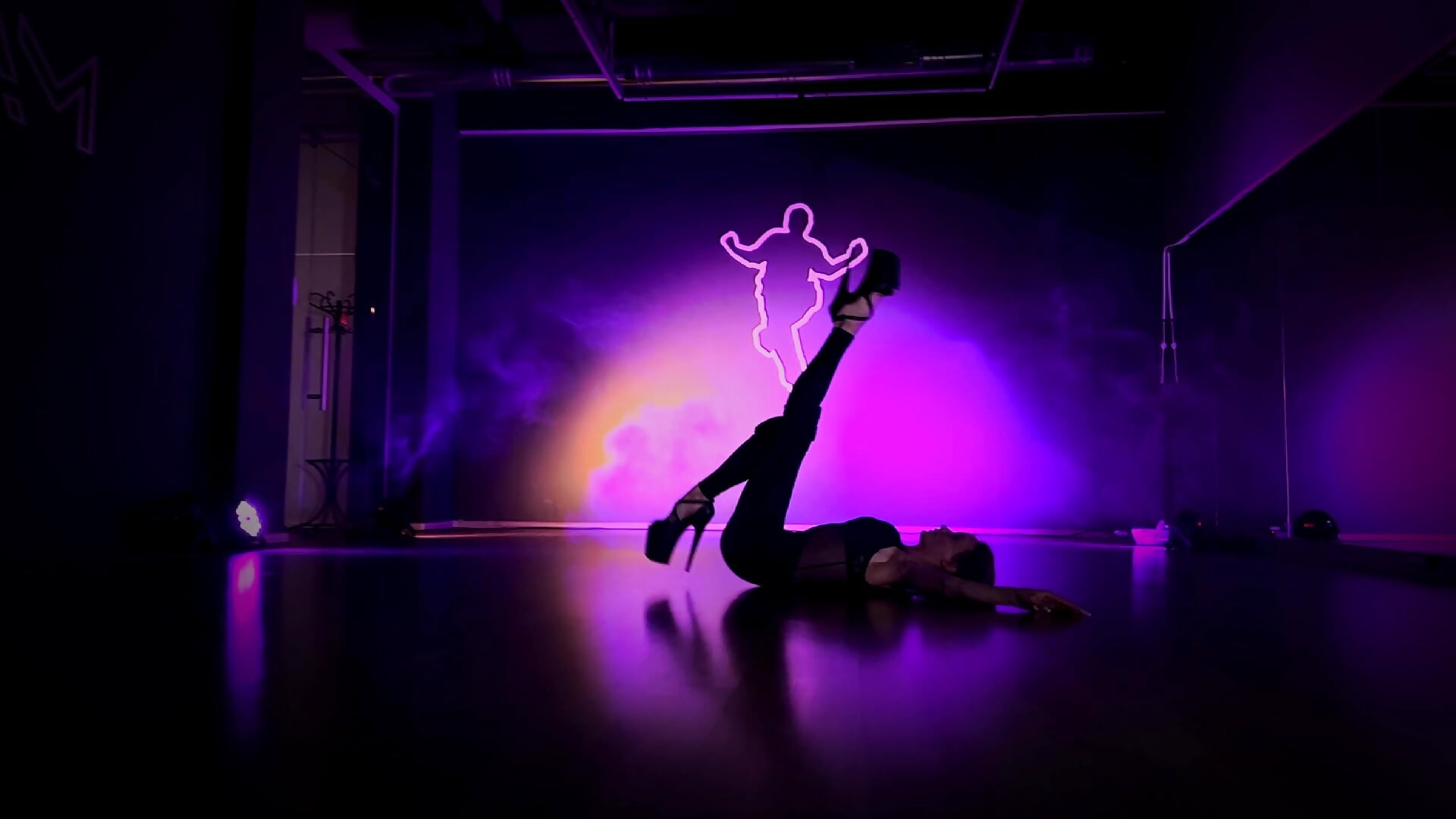 strip plastic - video by Louise-dance cam model