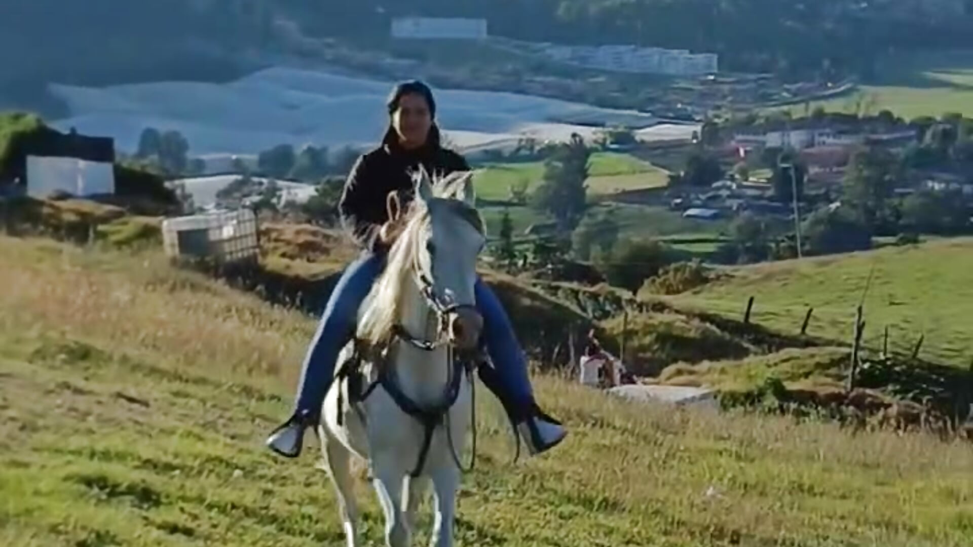 1000129618 - video by lady_hot2xx cam model