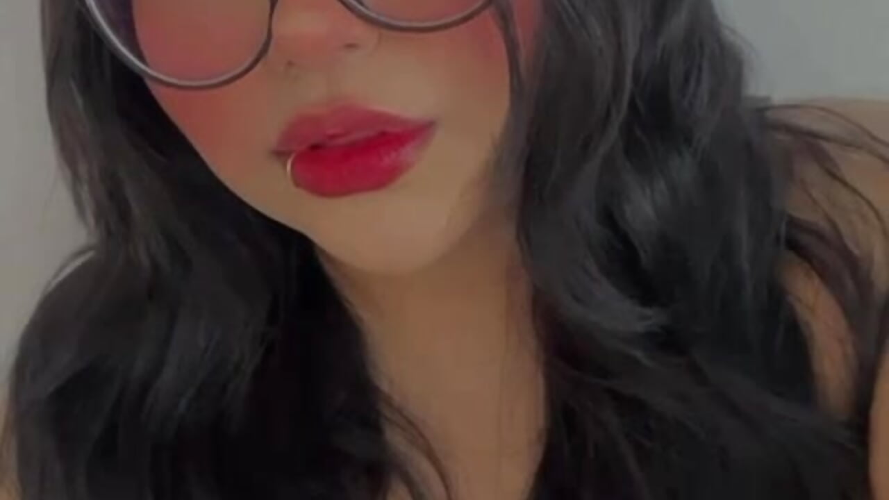 ♥ - video by tifanny_bigboobs11 cam model