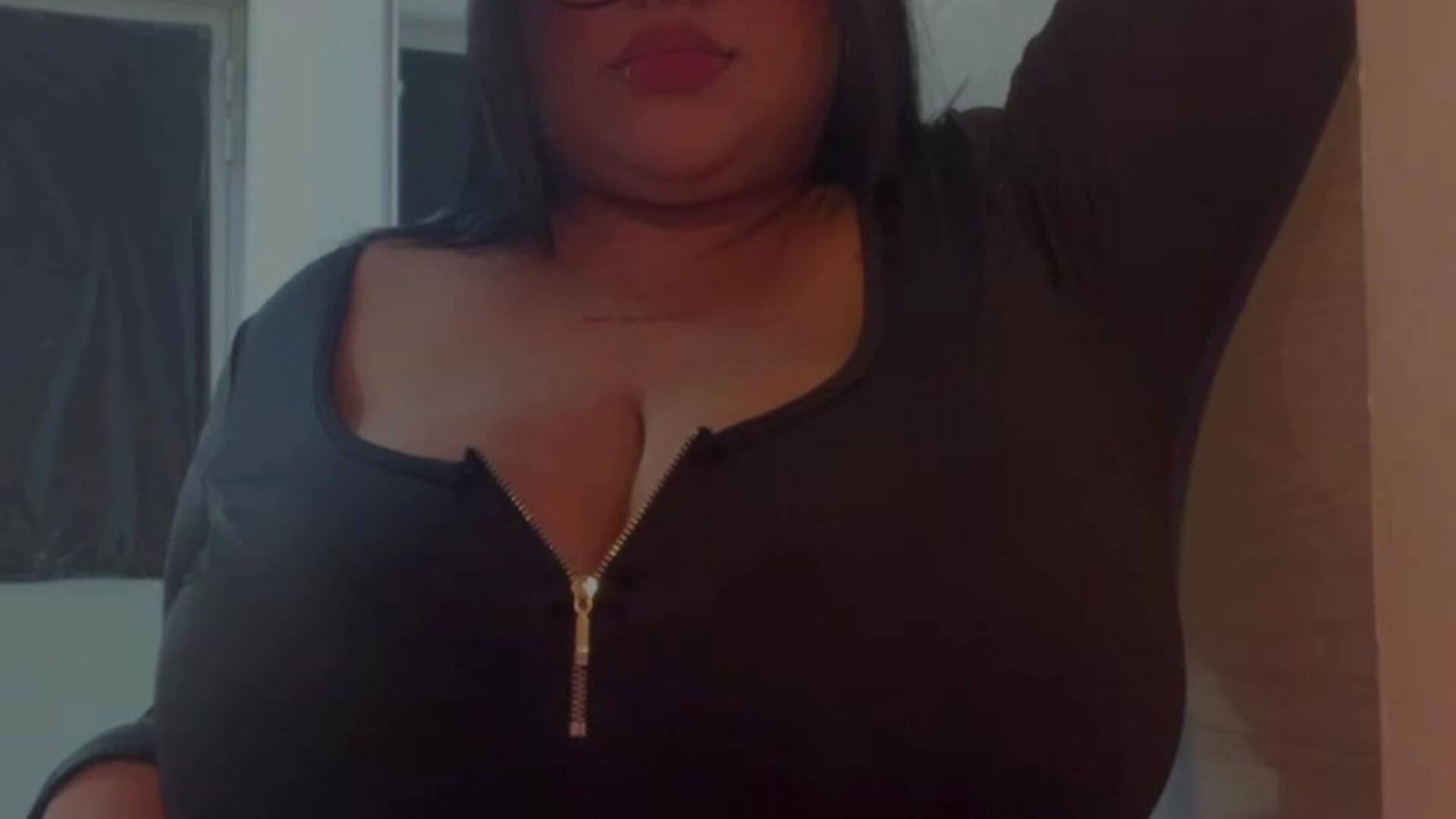 SENSUAL - video by tifanny_bigboobs11 cam model