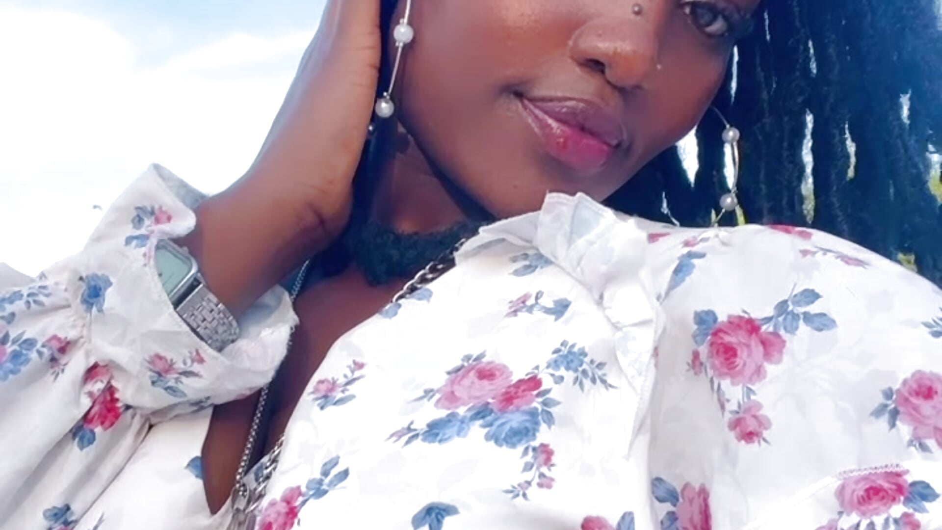 Sexy 😍 - video van Elegant_Ebony cam-model