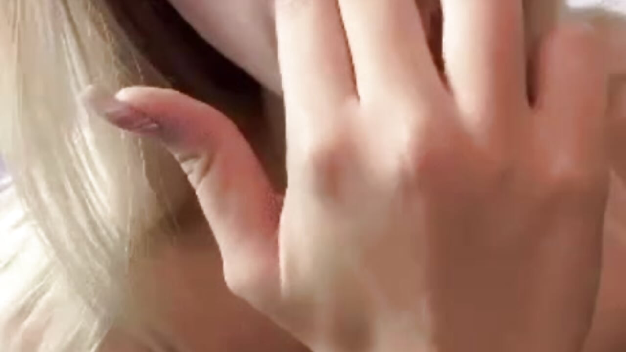 Tease u)