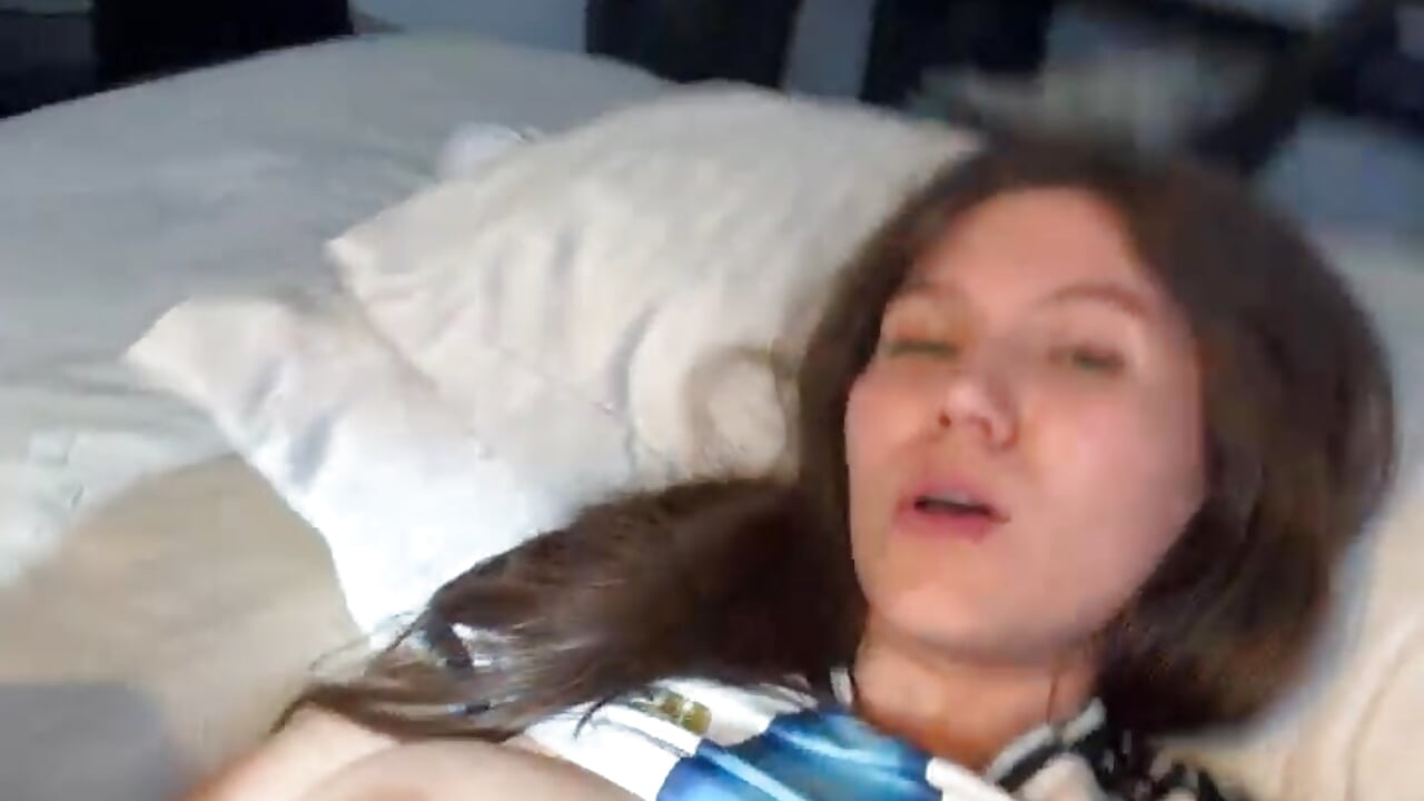 Private session missionary fuck!