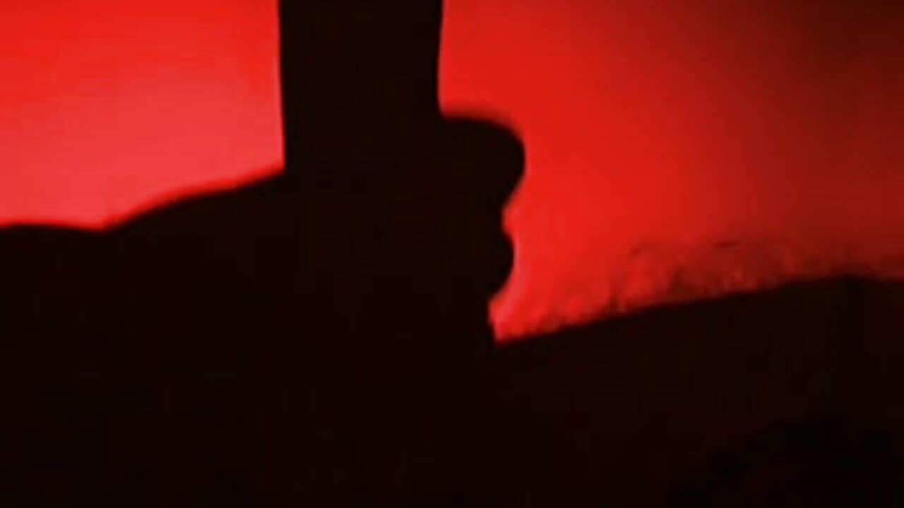 🥵🫦 - video by JonsToy cam model