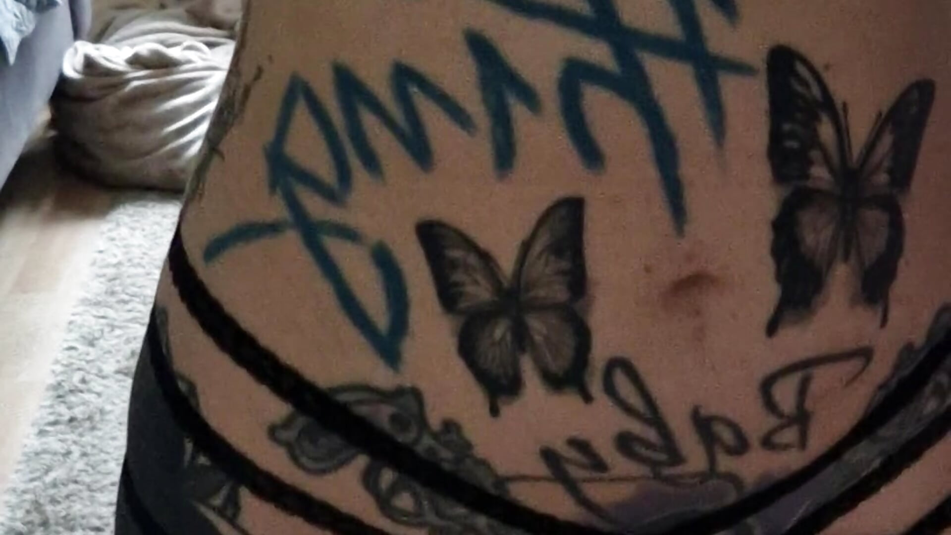 Take a look - video by BaleaTheScarleg cam model