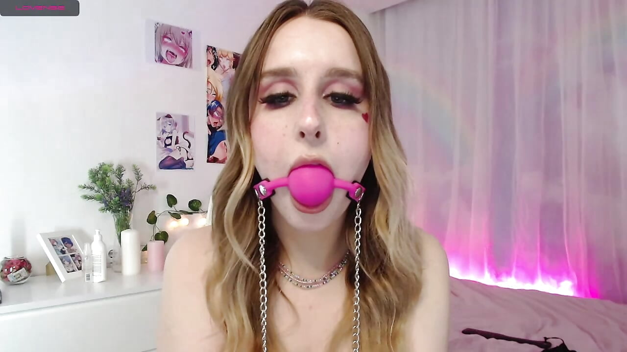 Gag ball fetish with saliva - video by CarolineAmber cam model