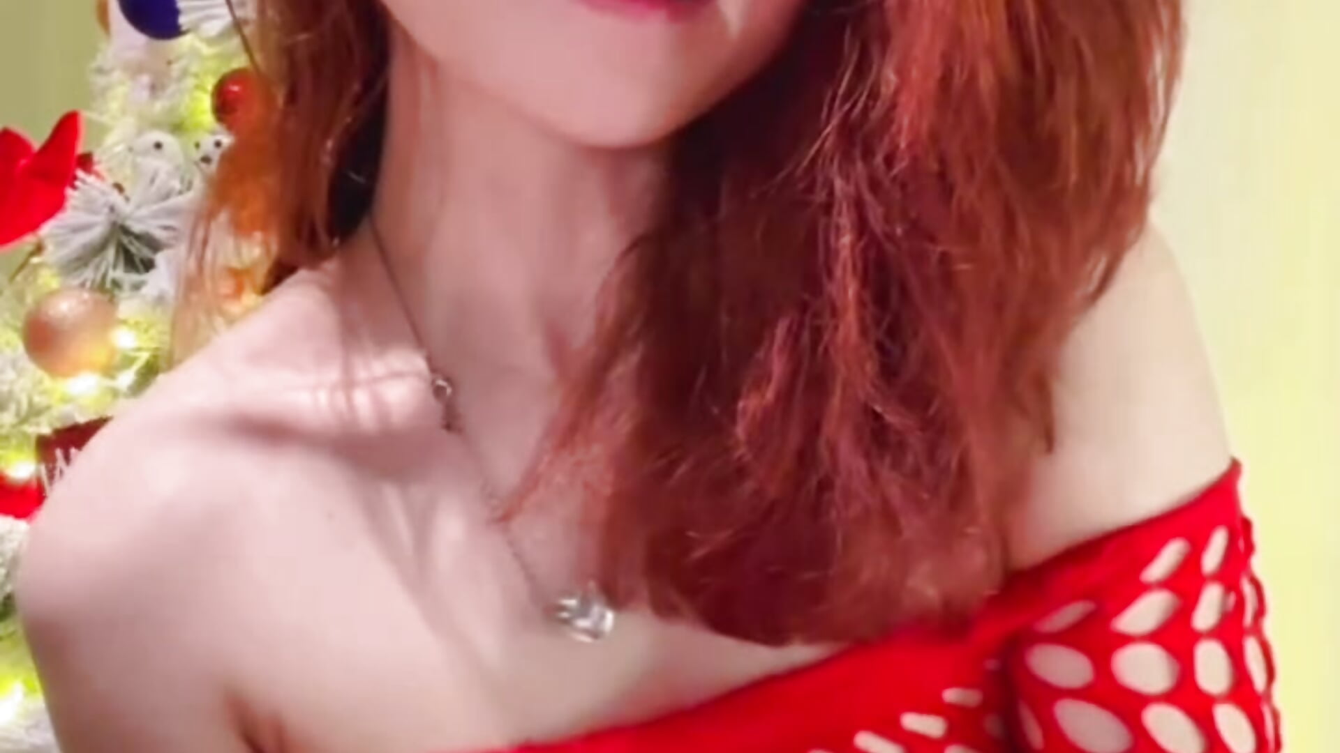 Merry Christmas! ✨🎄❄️🥂🌟✨ - video di elimeowy modella di cam