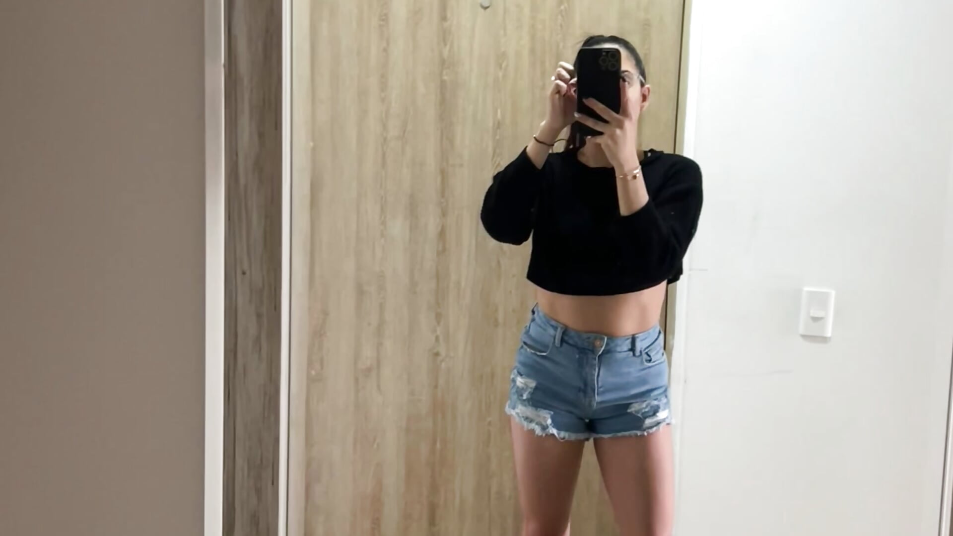 A little dance. ❤️ — filmik adriana__sosa_, modela(-lki) na kamerkach