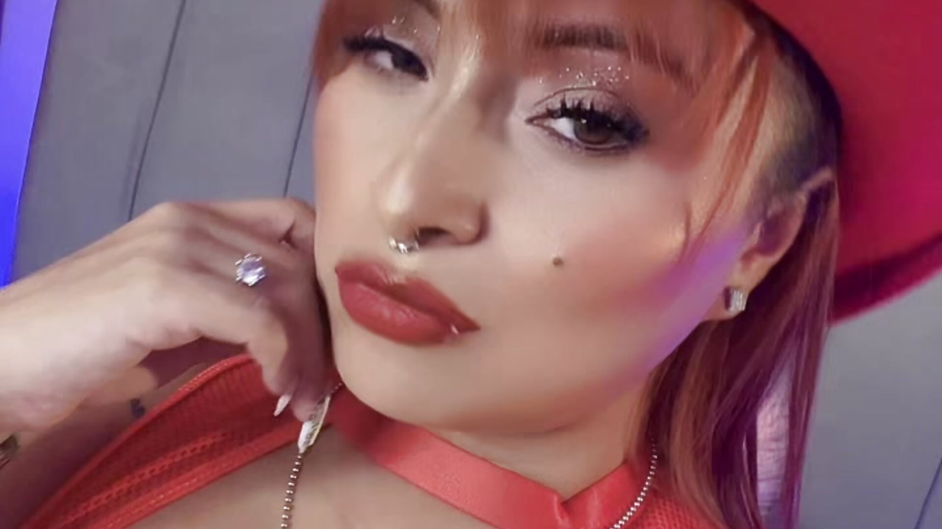 Juanita red 👹 - video by juanitared cam model