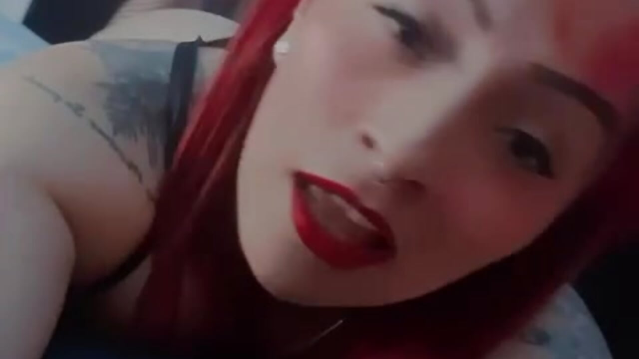 pretty juanita - video by juanitared cam model