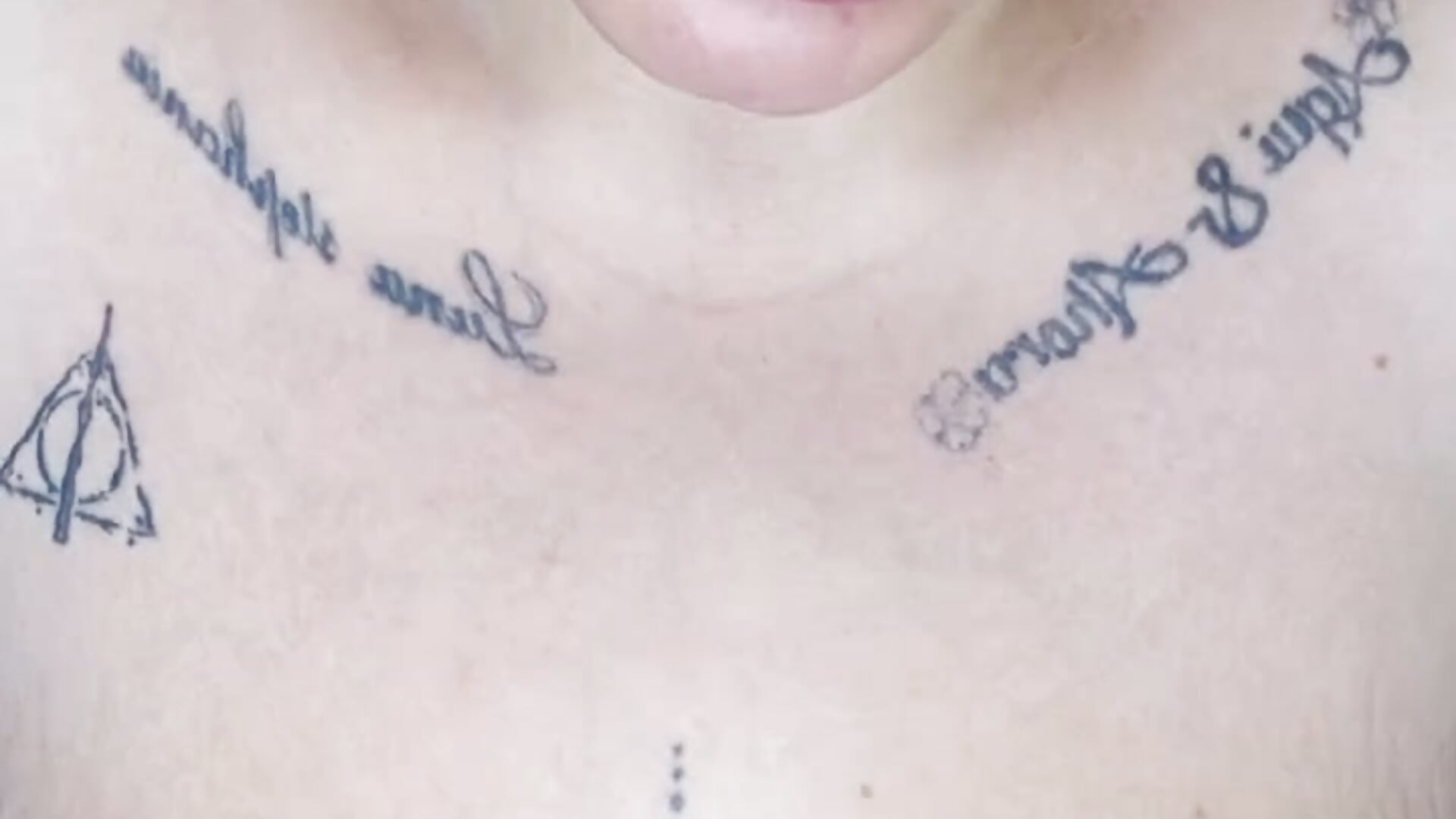 Play pussi - video by miley_jensen cam model