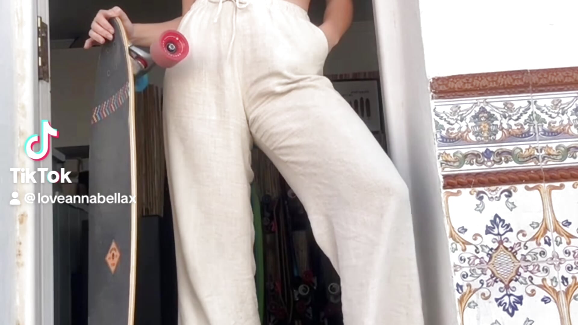 Hi - відео від вебк аммоделі LoveMeaxo