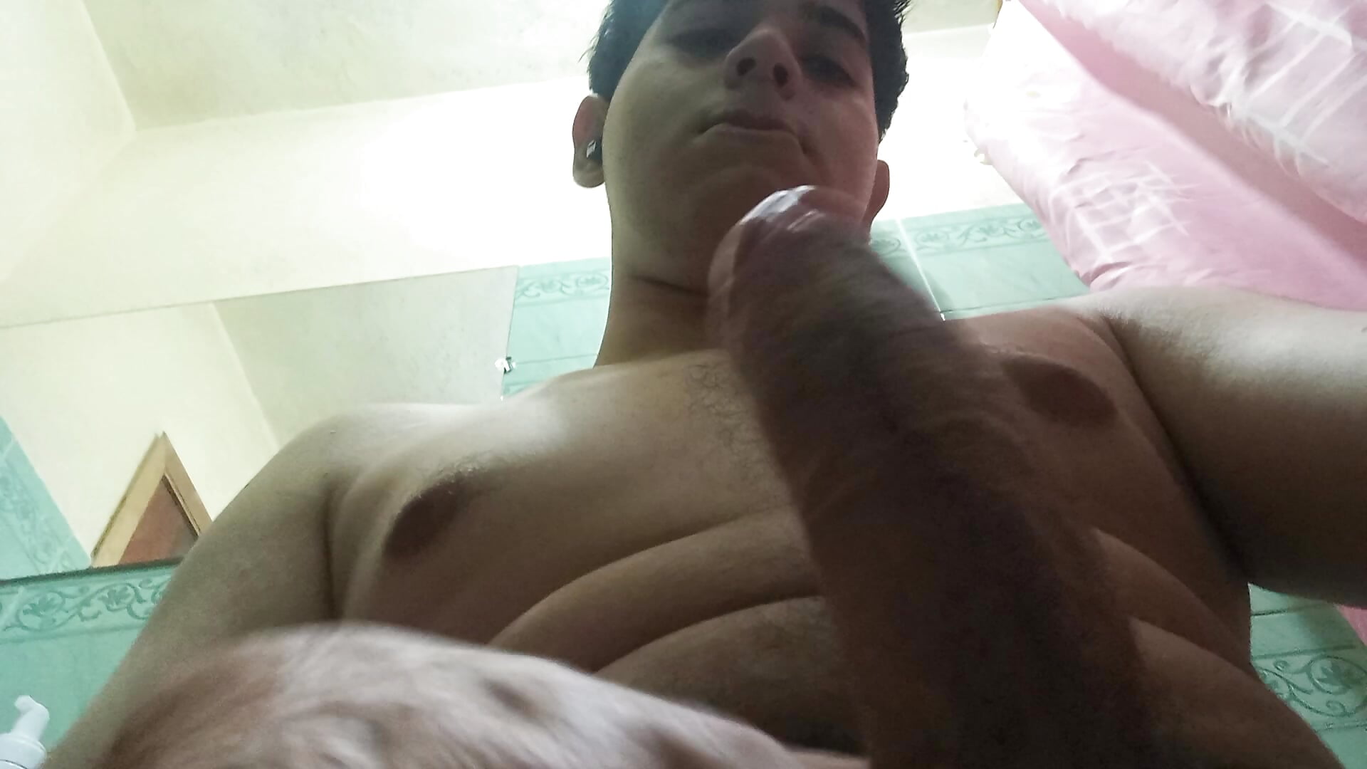 Paja - Sebitastroste adlı kamera modelinin videosu