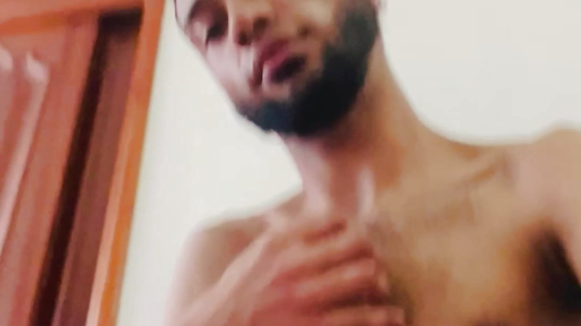 Very awake – video od webkamerové modelky Aron_Baylor