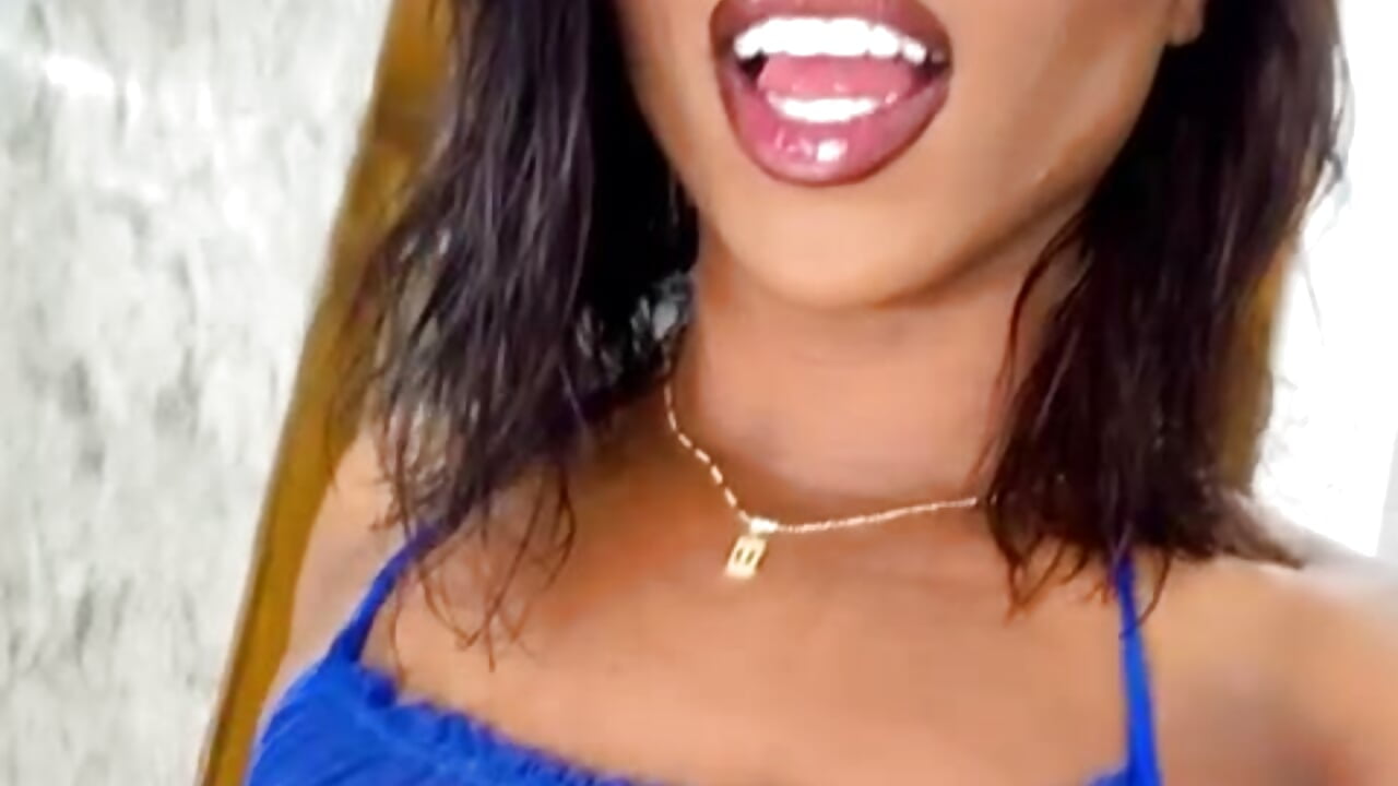 WhatsApp Video 2025-05-31 at 12,27,48 PM - Kimberly_House adlı kamera modelinin videosu