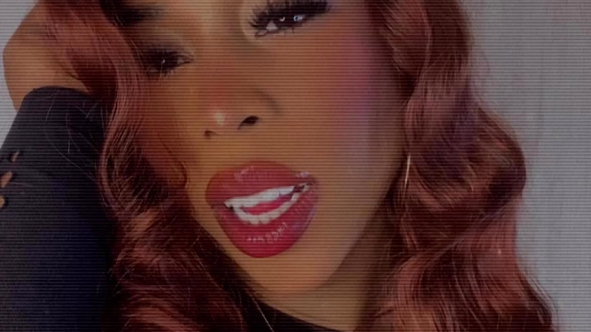 432ff540bb1b4fdeb5a22052eee8c7ef - Kimberly_House adlı kamera modelinin videosu