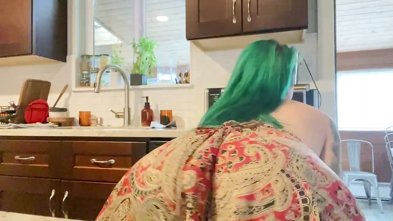 Sometimes I Just Film Myself when I’m Feelin Like Being A Ho