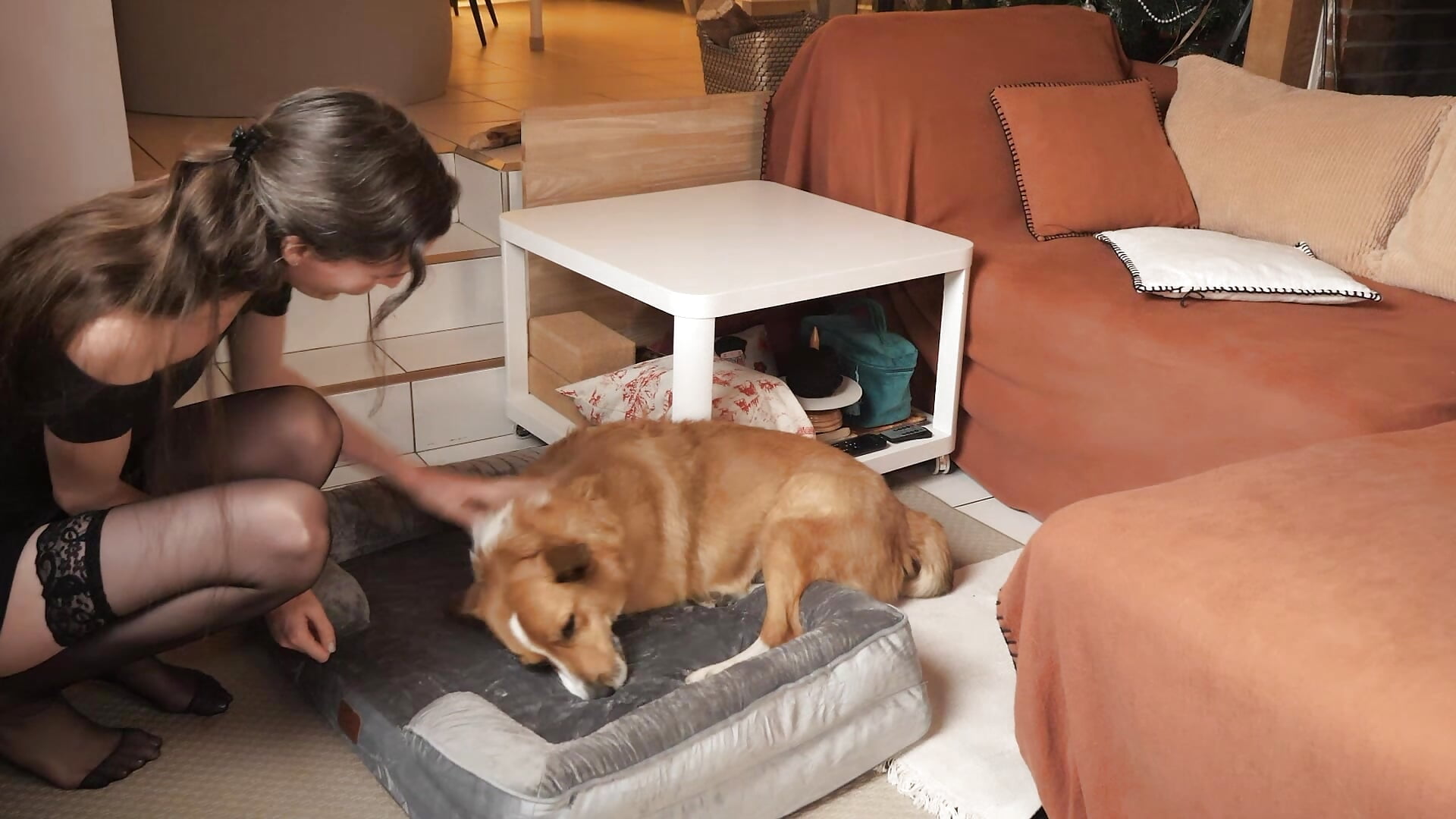 Thank for Blue ! Gift Unboxing <3 - video by yulladao cam model