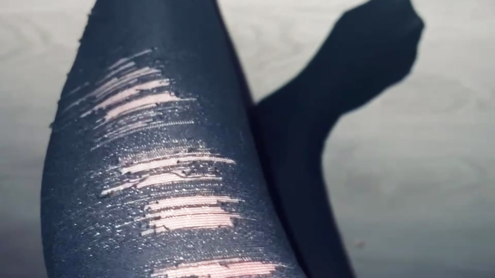 Legs in pantyhose - video by Mia_Brackenridge26 cam model