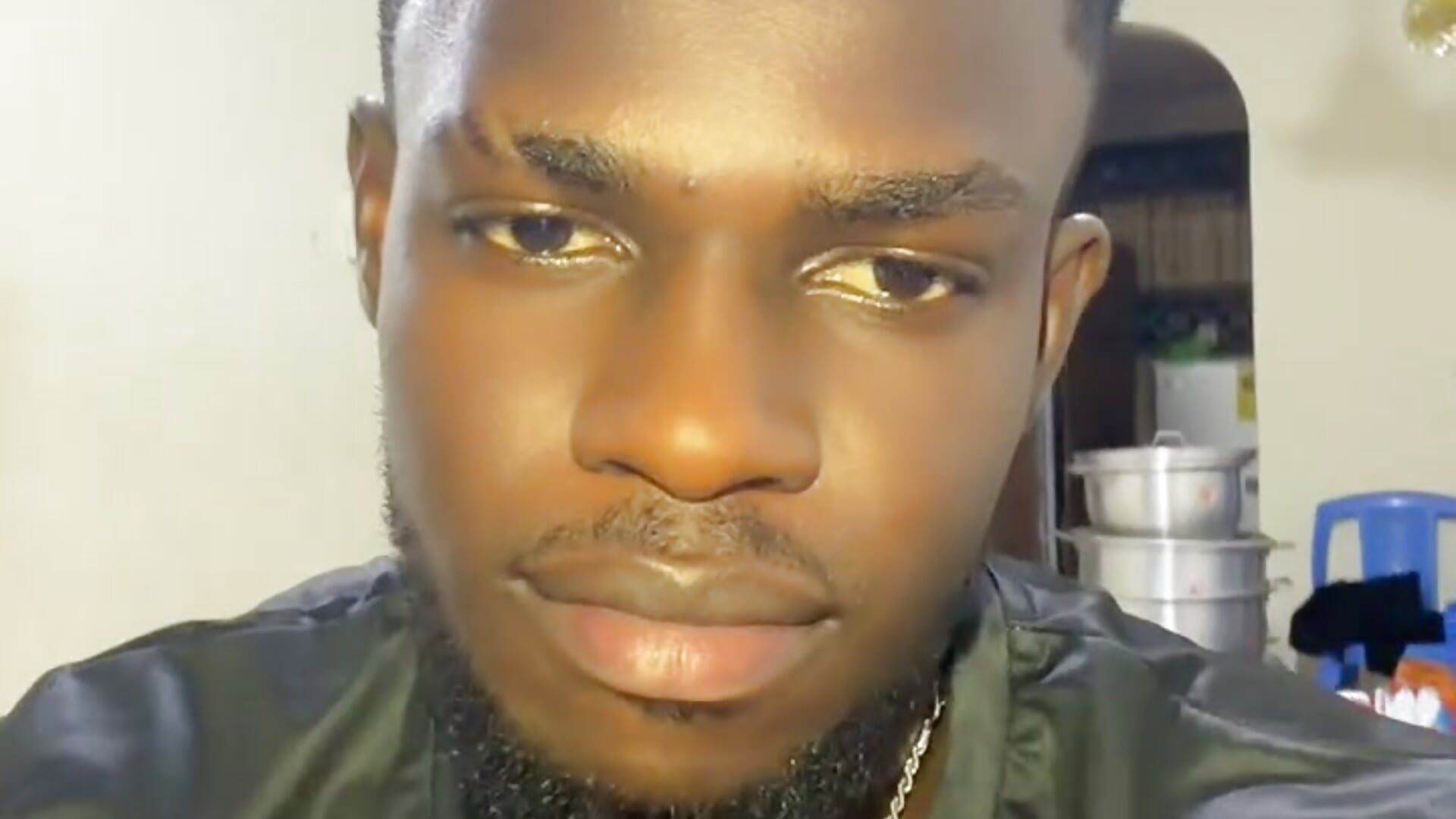 7DCAA9C1-F489-435B-9DEF-B87452B6FC25 – видео вебкам-модели D10u