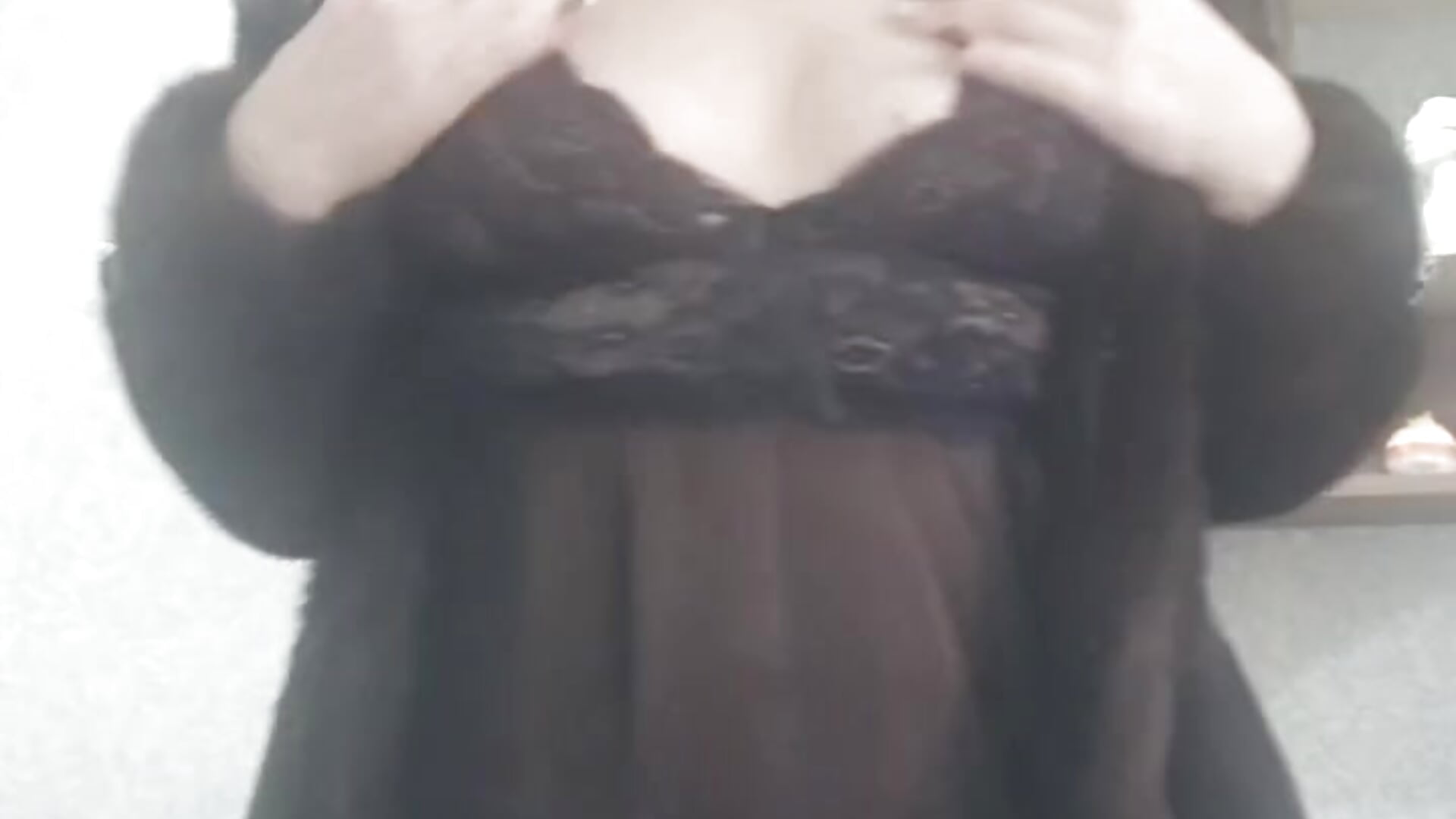 In a fur coat - Video von BeatriksS Cam-Model