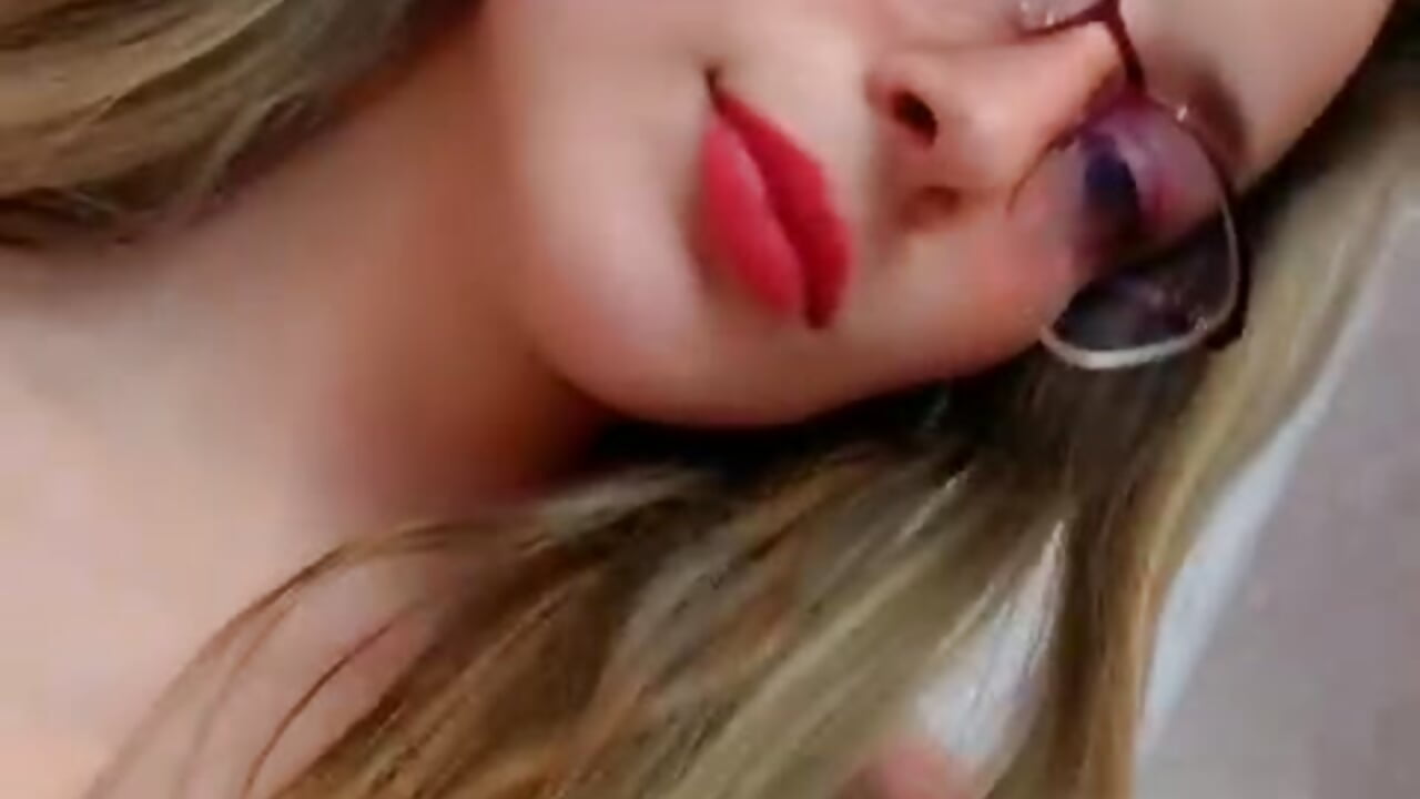 “Tell me you dare… and I’ll let the heat rise.” - video by AmbeerWood_ cam model