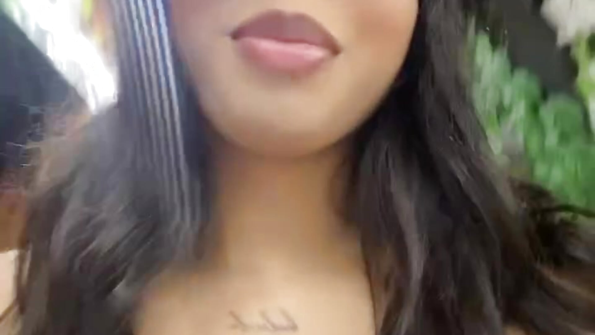 Lips made for sin 💋 - video by Tyra_Kane cam model