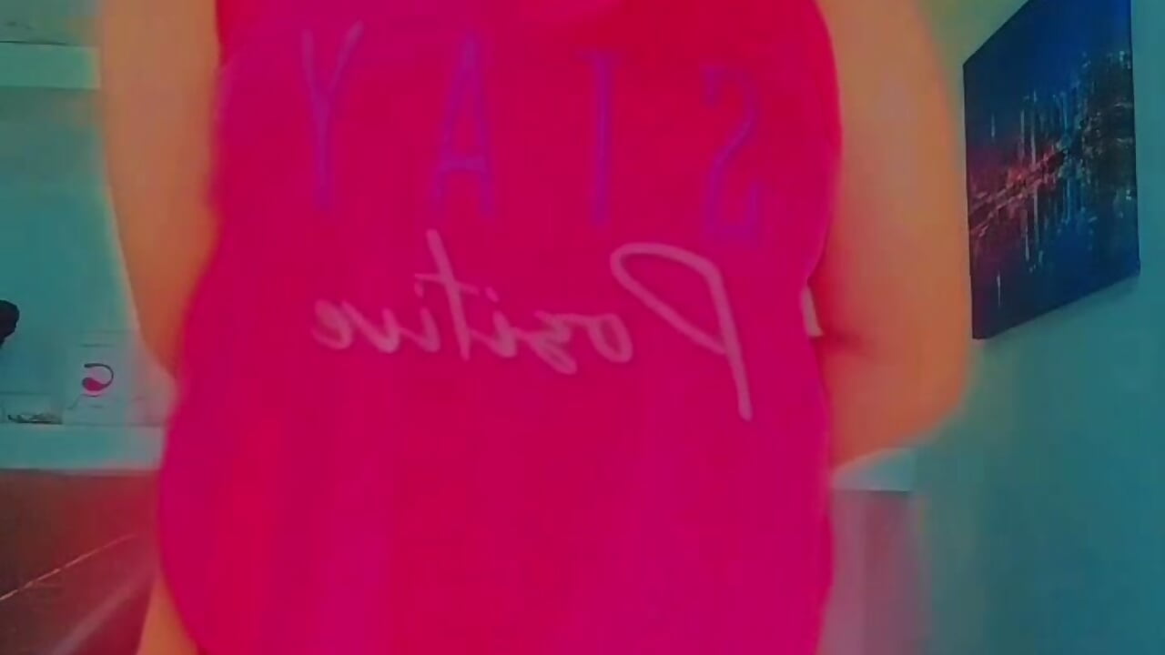 hazme sentir mujer - video by Yessi_rousse cam model