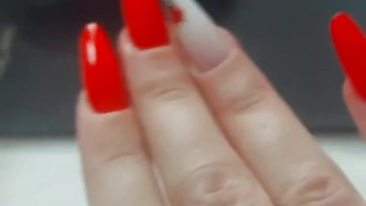 my new nails - video by JuliaHunts cam model