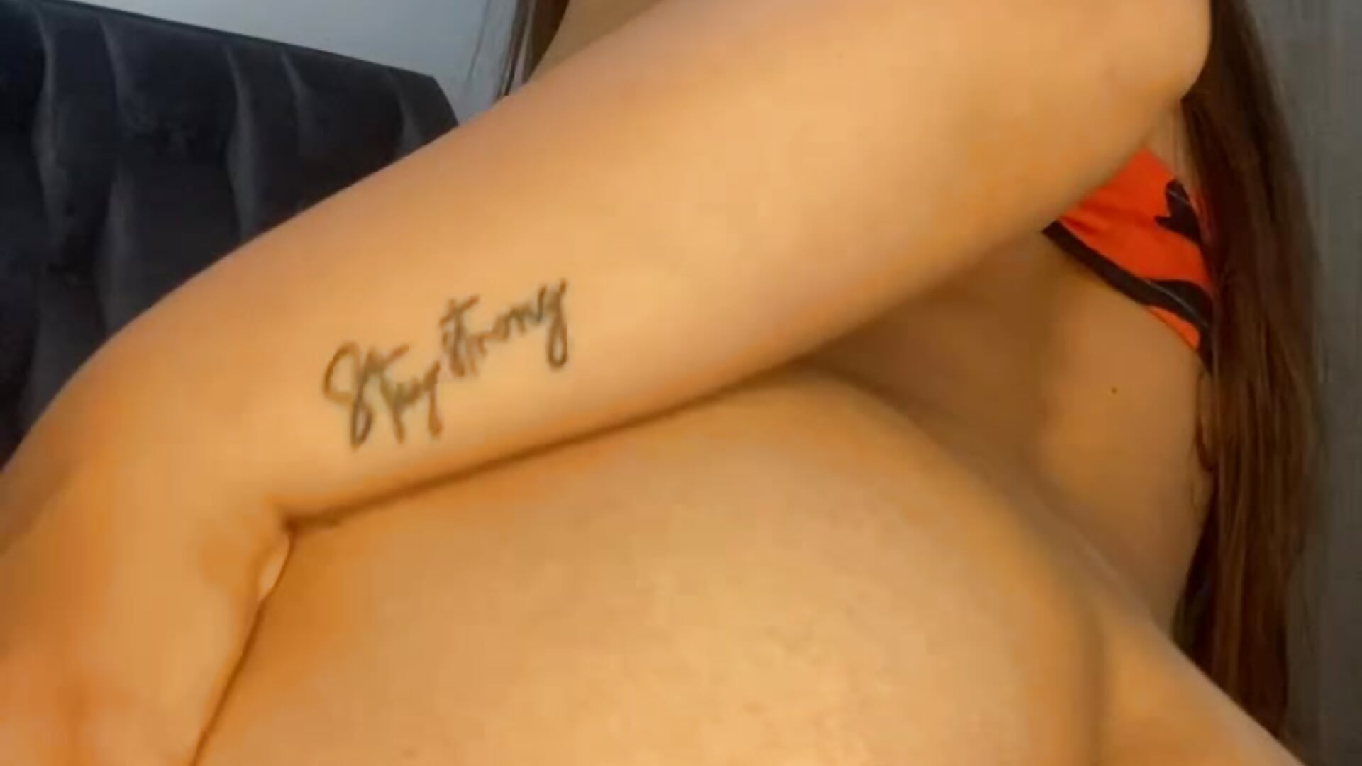 Latina with great ass is given good whips and ends up putting your cock in your pussy - video by Kattycollinss1 cam model