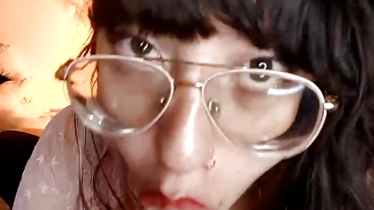 suc, lick, and blowjob your dick－カメラキャストのPiafisher1の動画