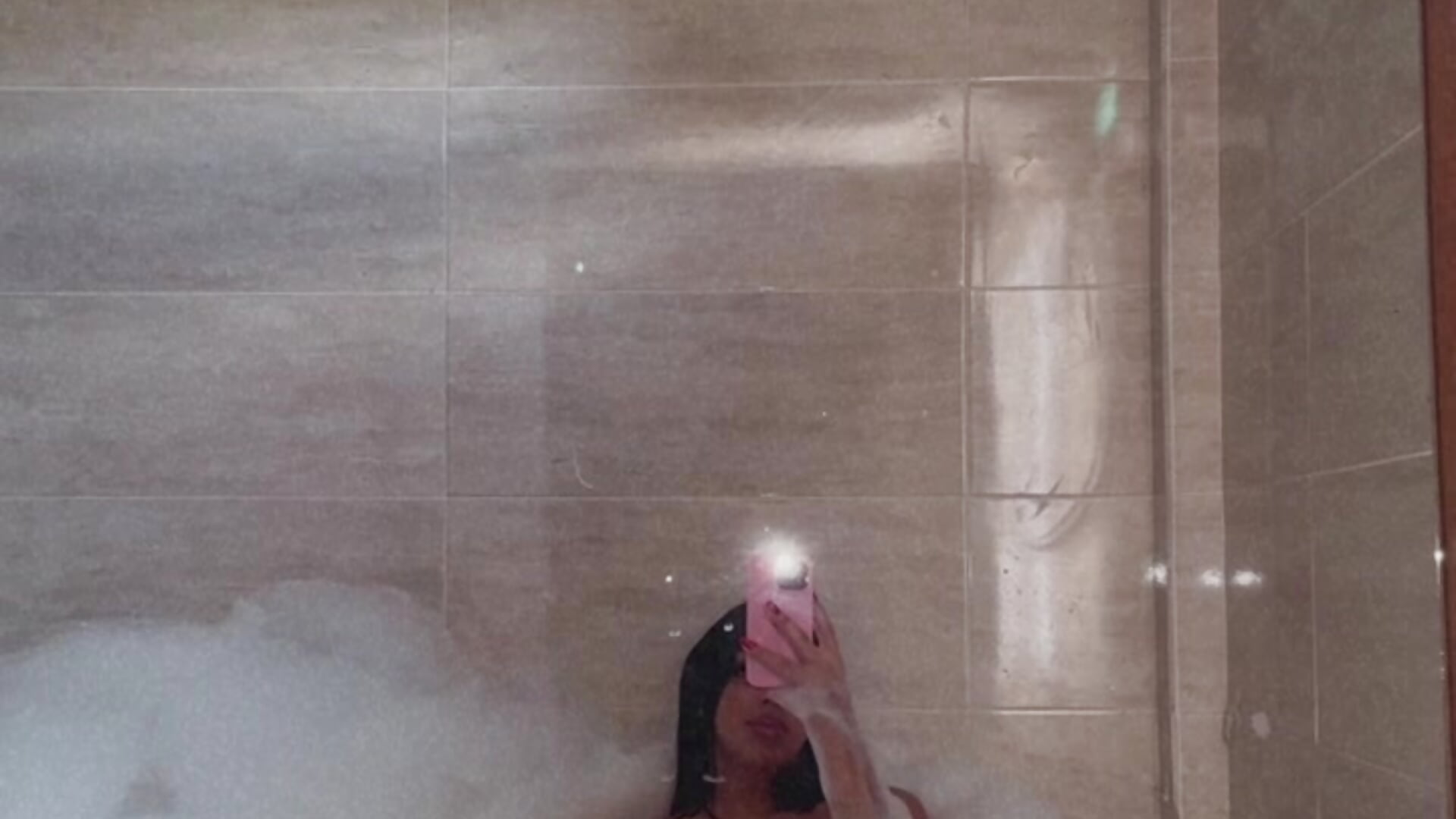 Peace - 視頻由 Korina_Saenz01 主播提供