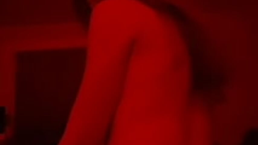 trim,E737F558-A4DE-4DE9-8300-4011EE50B967－カメラキャストのdeviousdemonの動画