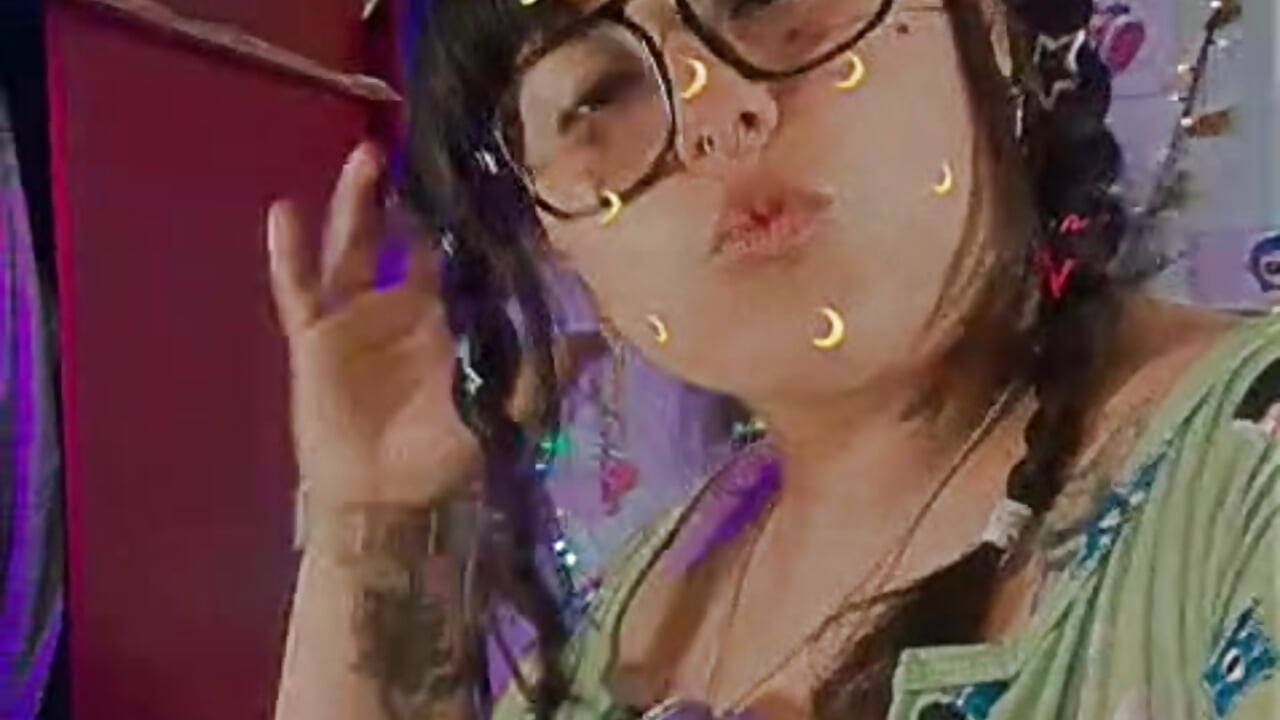 I get like this when I feel watched 👀🔥 - video by _lilith_heavy cam model