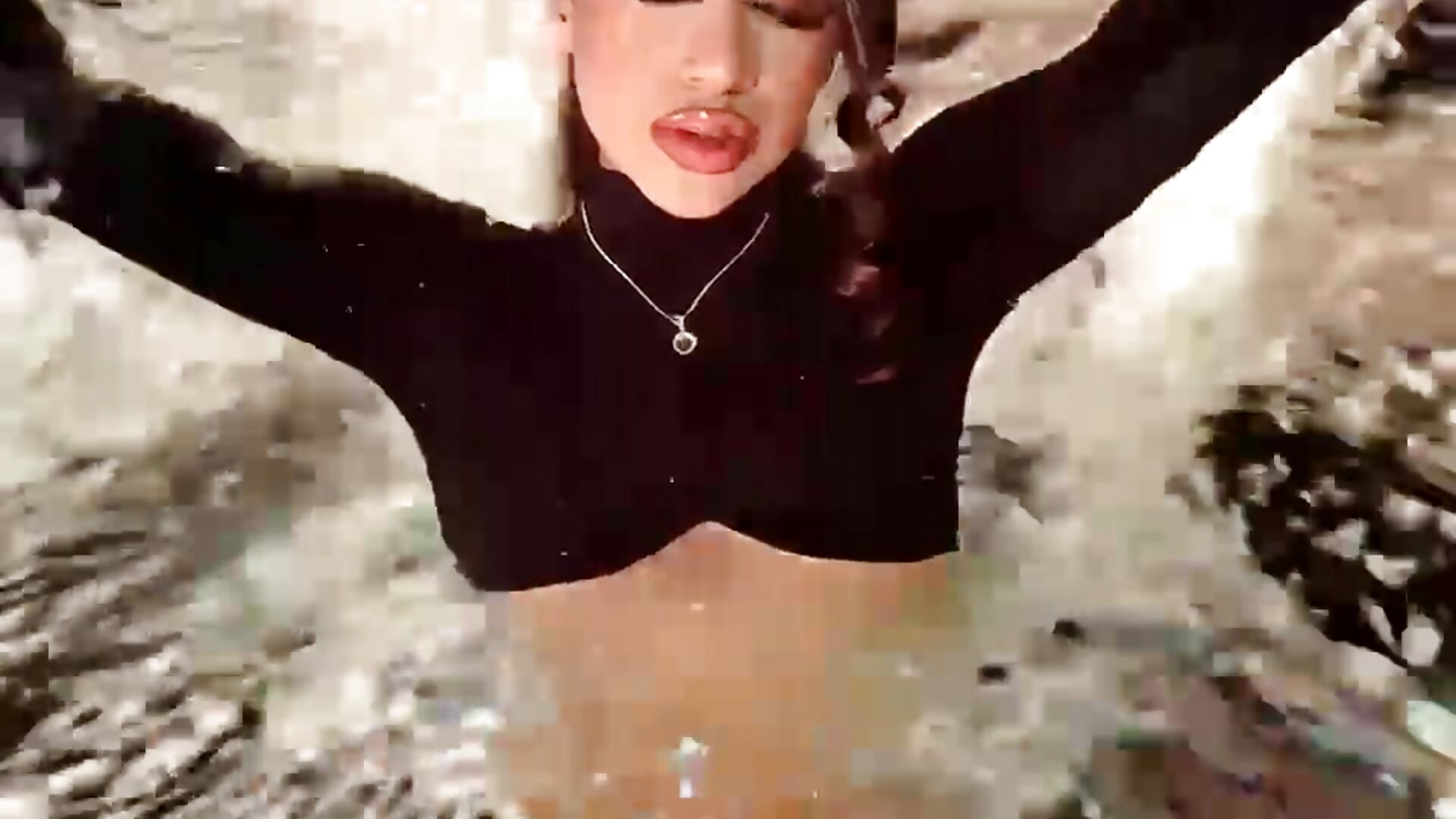 Your sexy and delicate mermaid ♥ - video by DannaCruz cam model