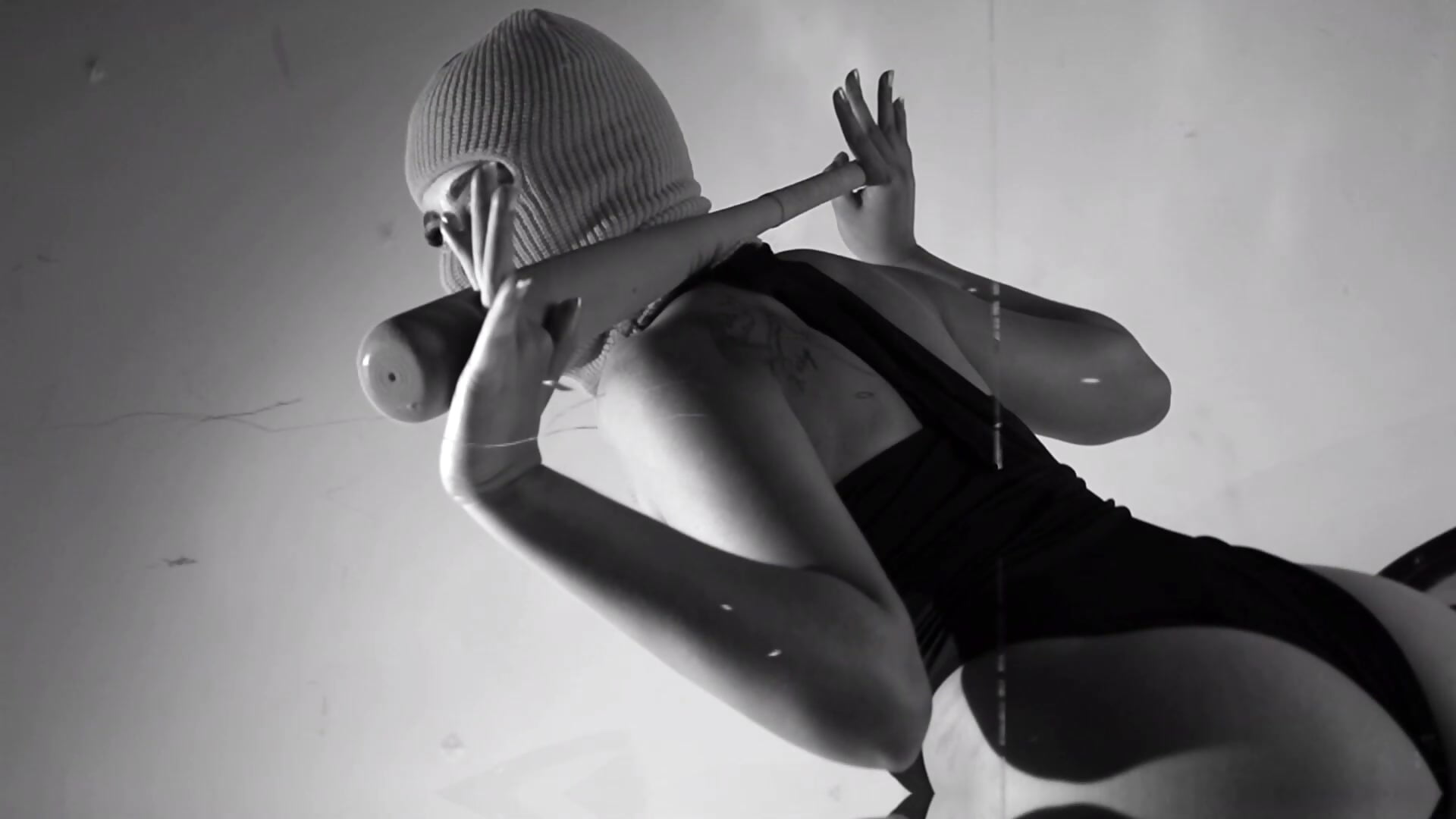 🚧Bad intentions, Stealth & Wealth 🏁 - video by LucianaCarter cam model