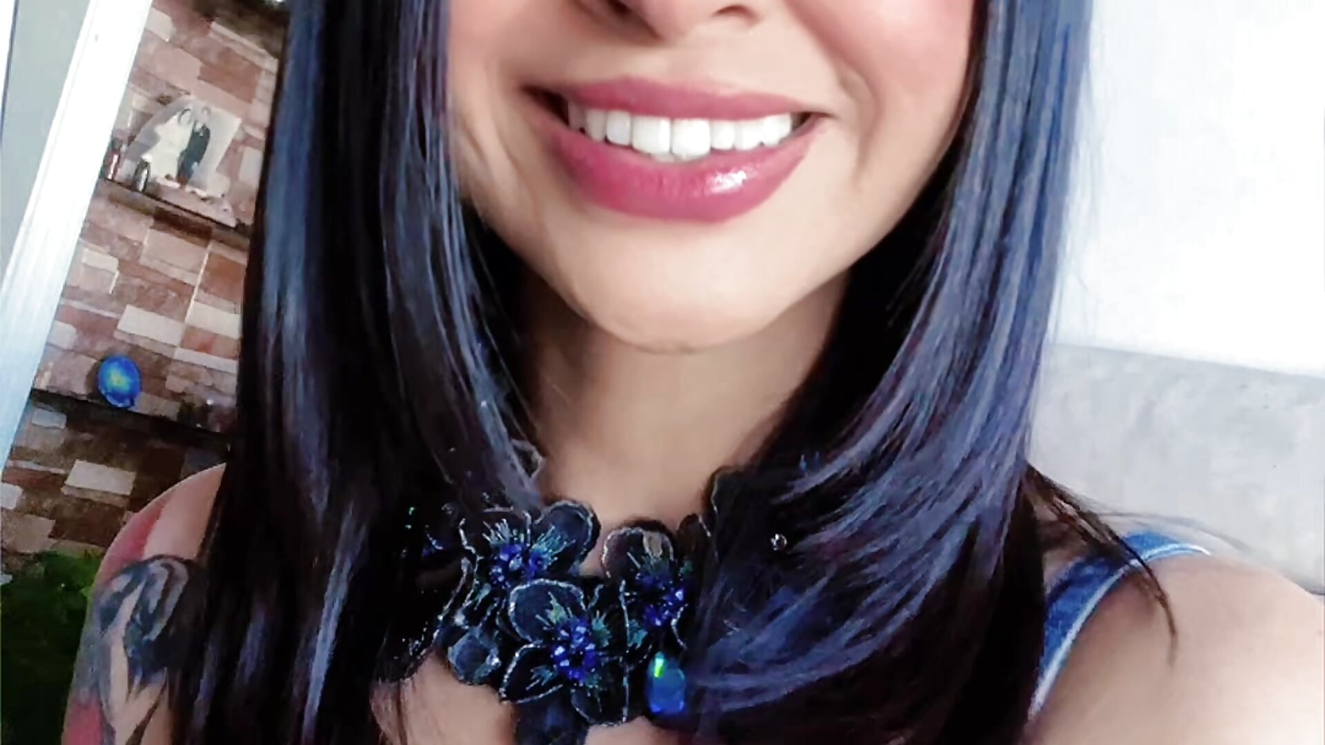 A nice smile in Demin - vídeo de la modelo de cam Selena_G69