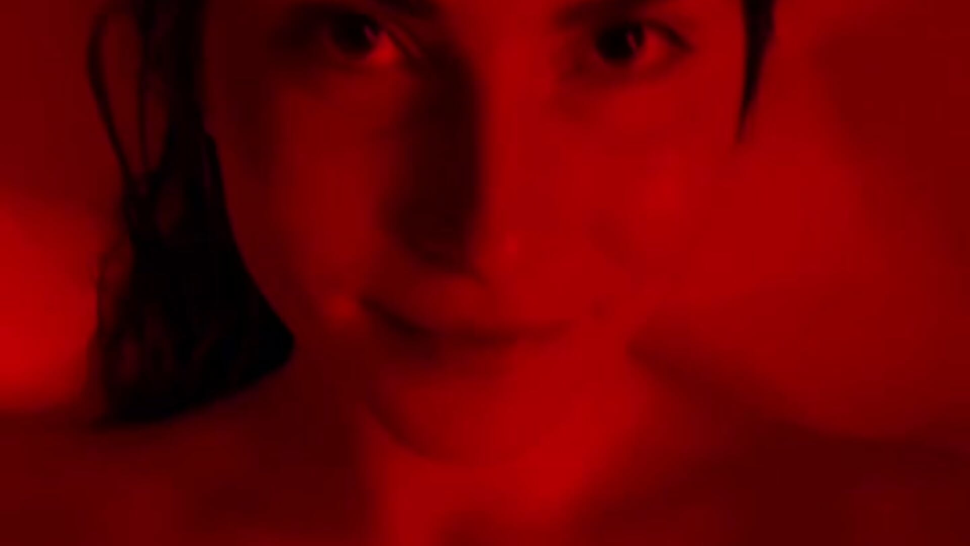 DD – video od webkamerové modelky KissMissAngela